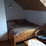 Gospodarstwo agroturystyczne Nad Zalewem *